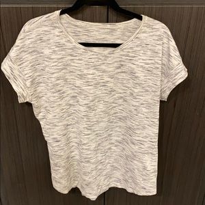 Lululemon Tee